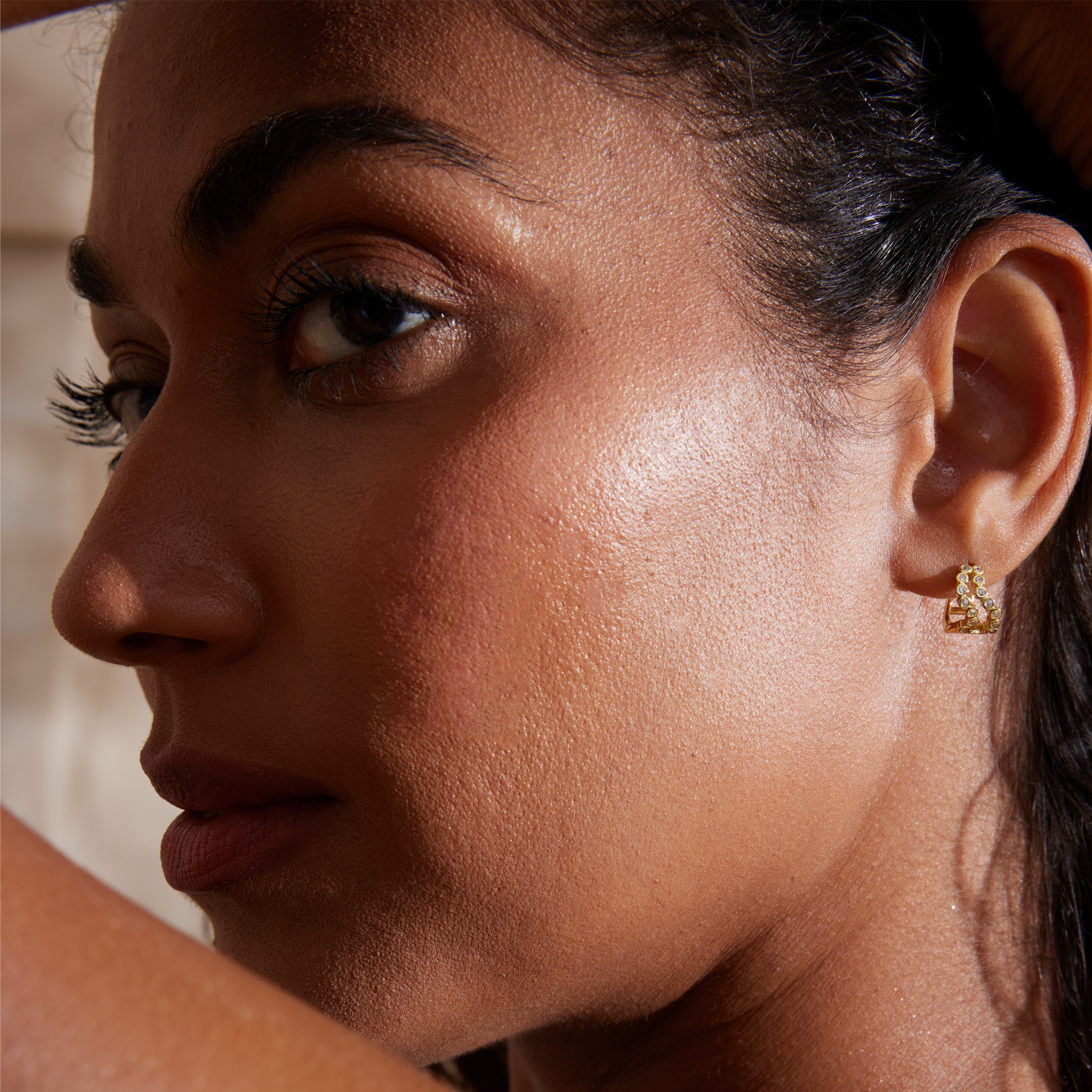 Sun-drenched Tidal Huggies