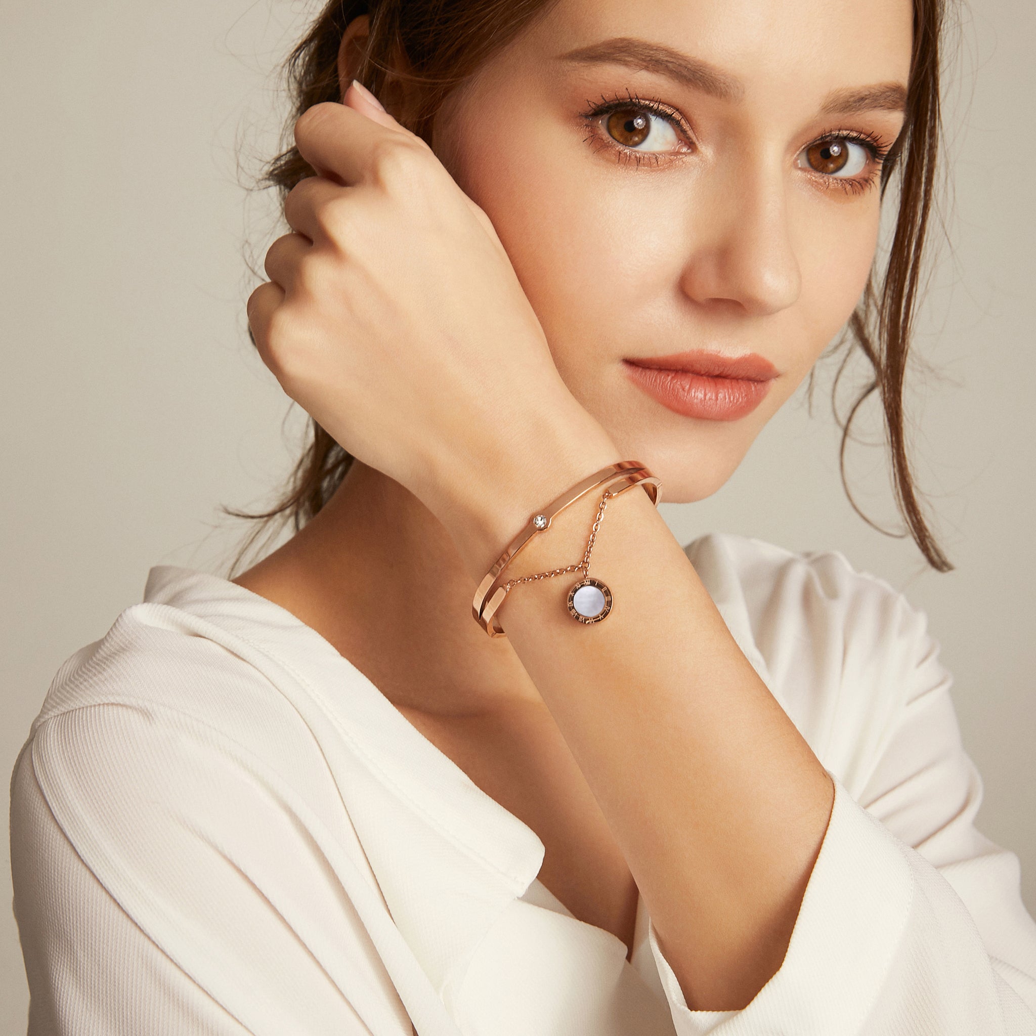 Artemis & Luna Bangle - Silver