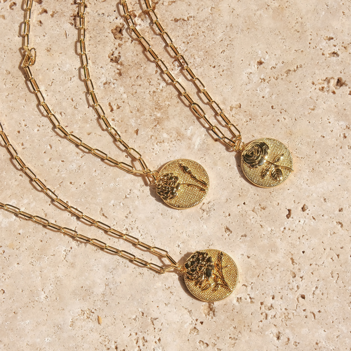 February Birthflower Necklace - Velvety Violet