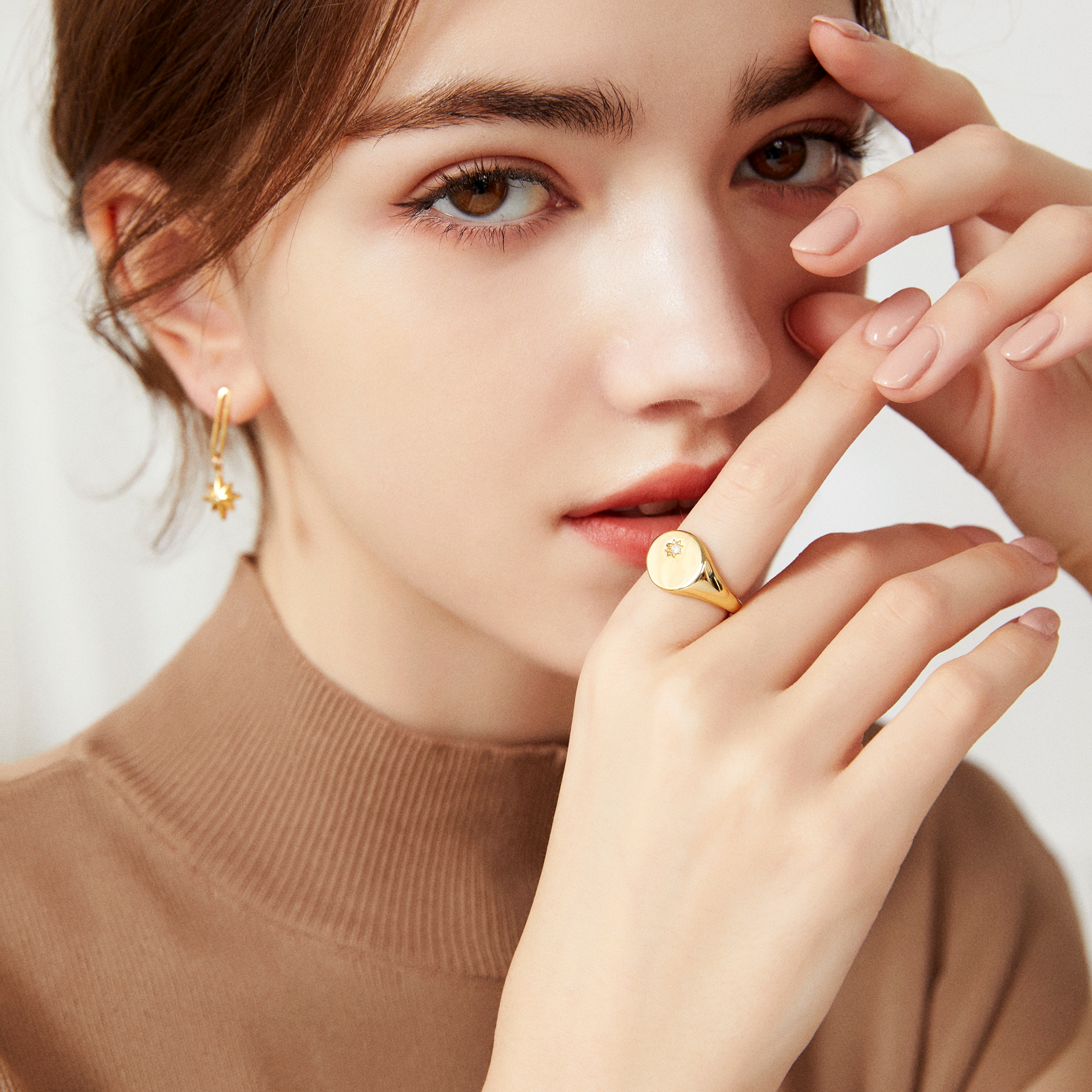 Starlight Drop Earrings - Yellow Gold