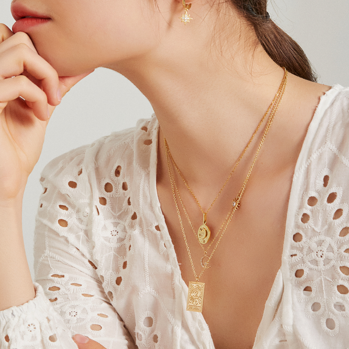 The Moon Shine Tarot Card Necklace