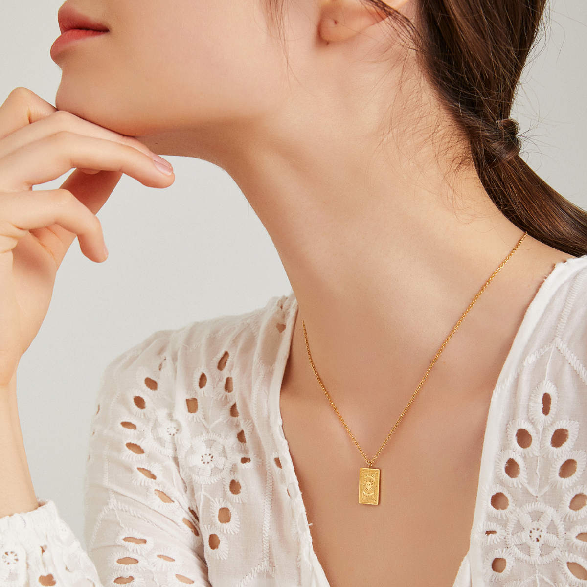 The Sun Tarot Card Necklace - Yellow Gold