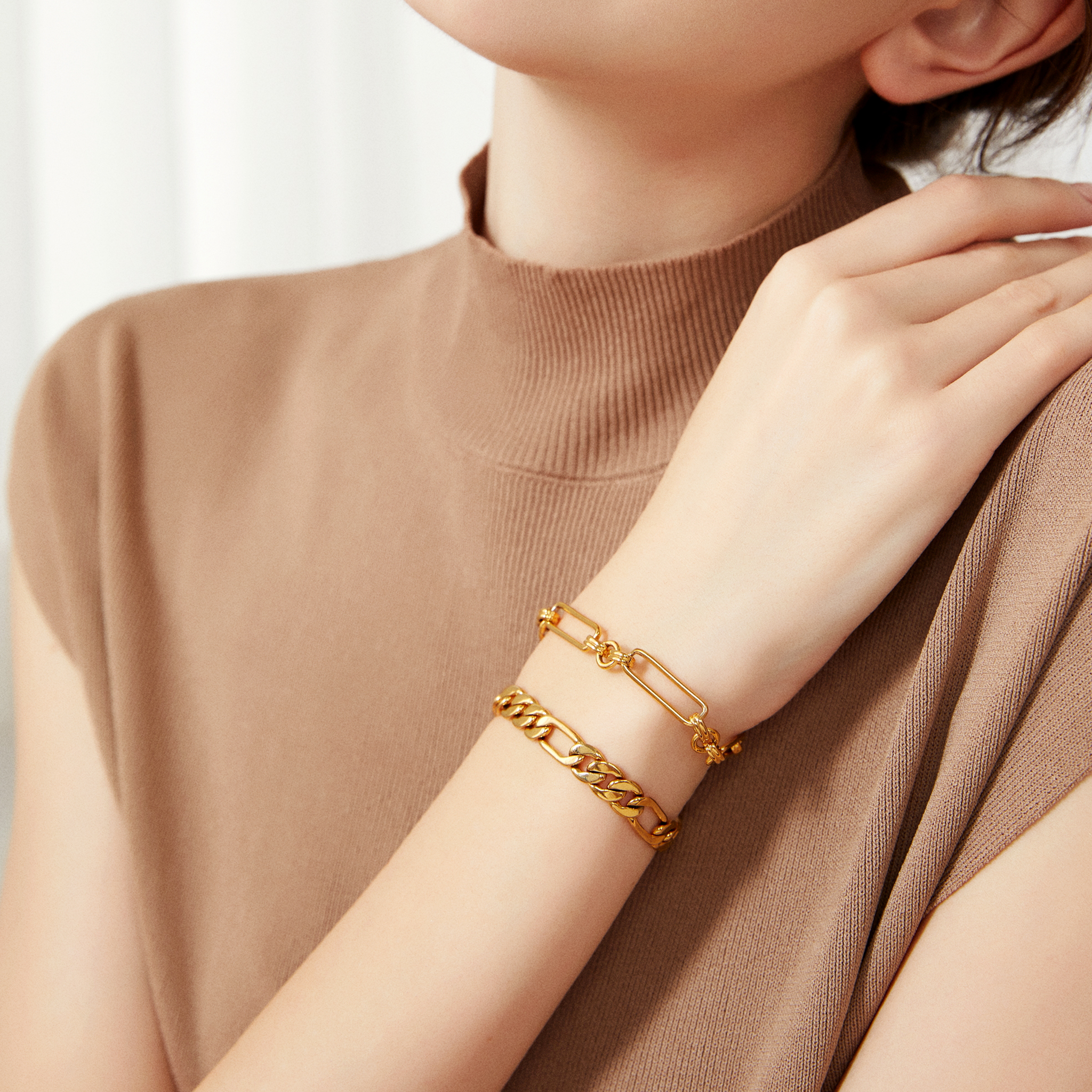 Venus Bracelet - Yellow Gold