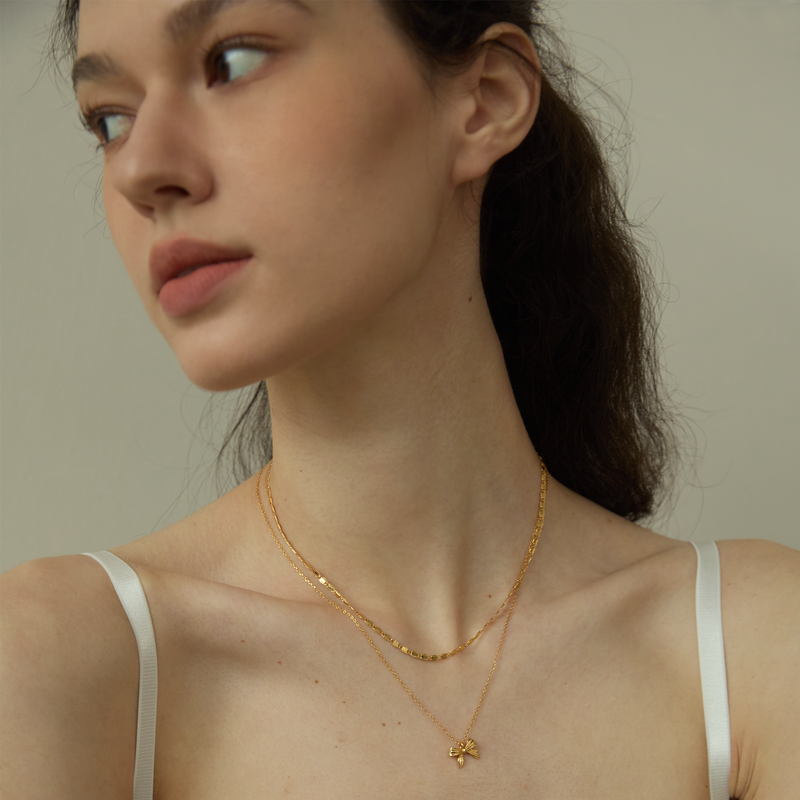 Petit Ruban Necklace - Yellow Gold