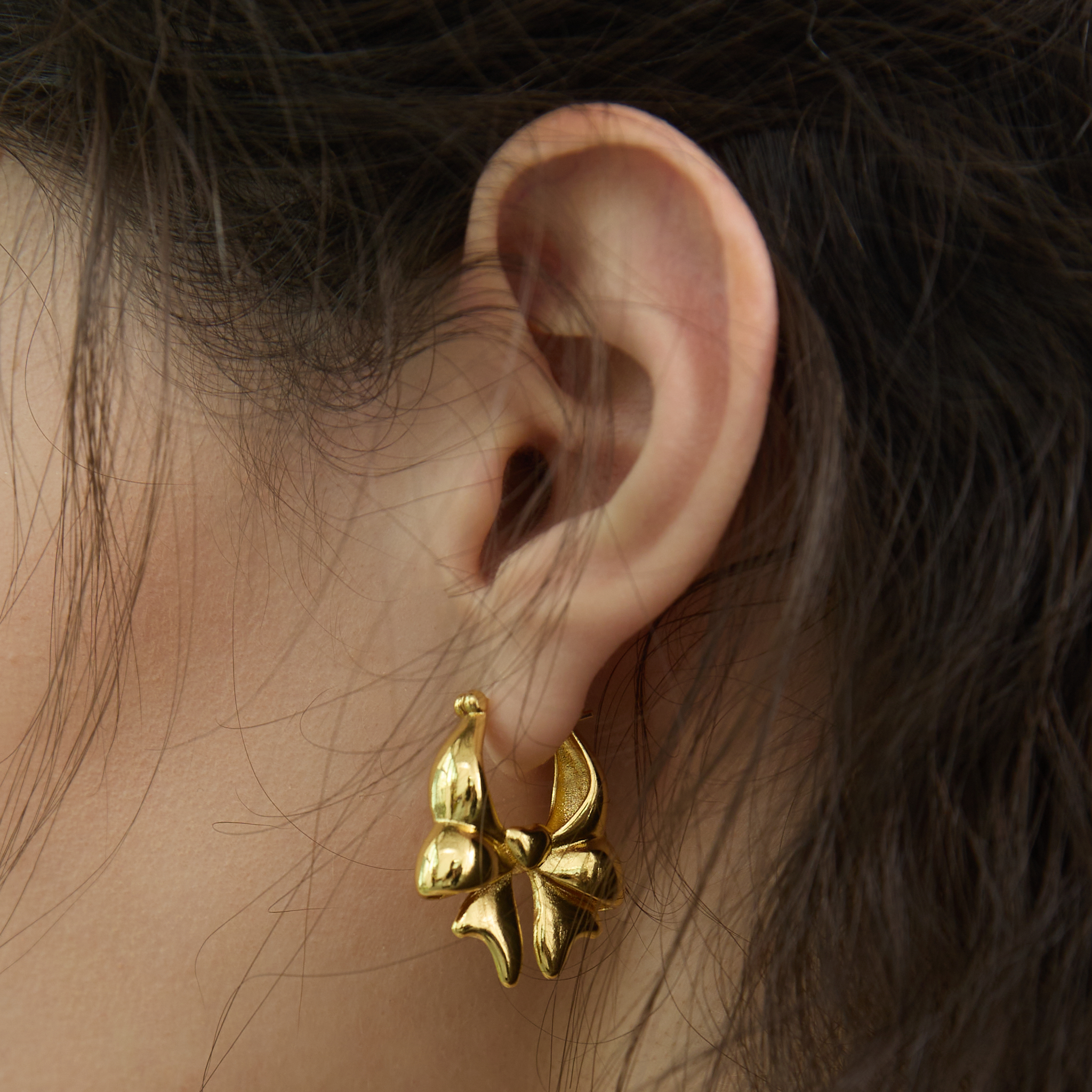 Grand Bal au Château Earrings - Yellow Gold