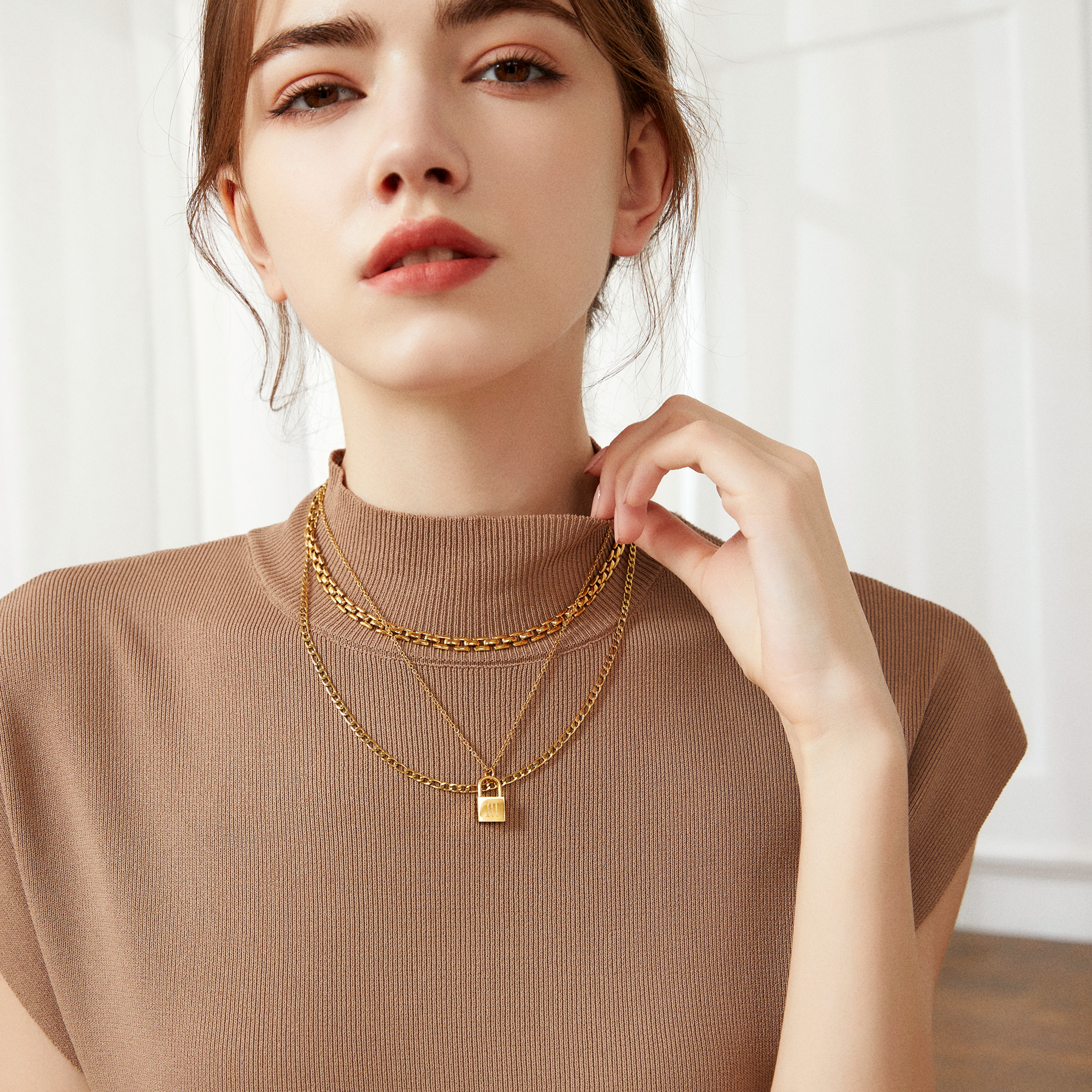 Bel Air Flat Chain Choker - Yellow Gold