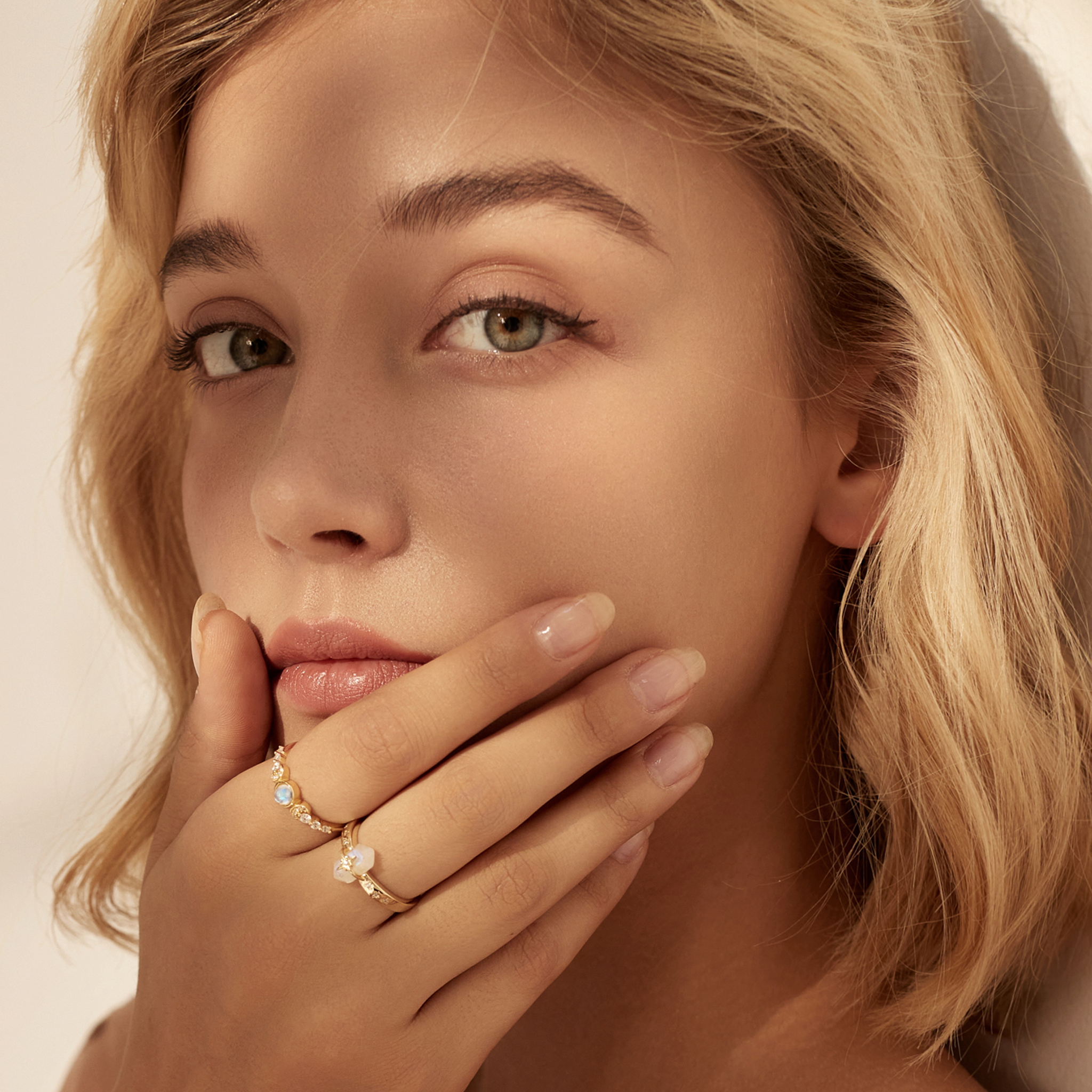 Lunettes in Dreamscape Ring