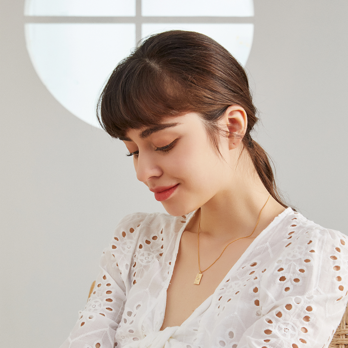 Stars Seeker Signet Necklace