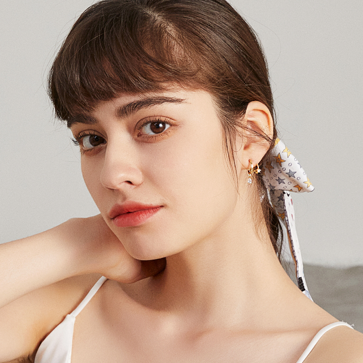 Shooting Star Earrings - Yellow Gold