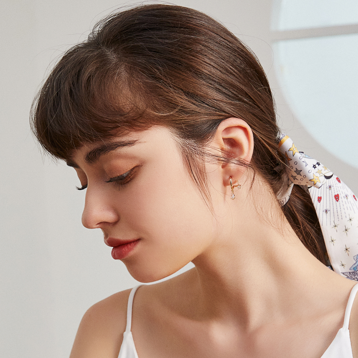 Shooting Star Earrings - Yellow Gold