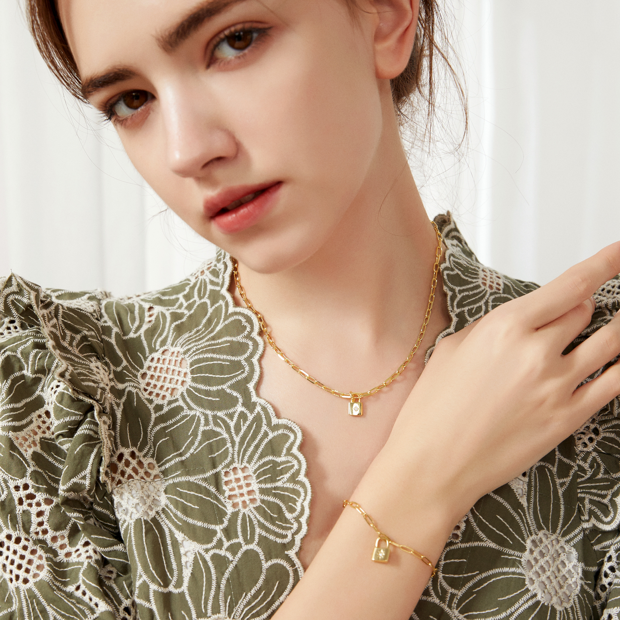 Solare Padlock Necklace - Silver