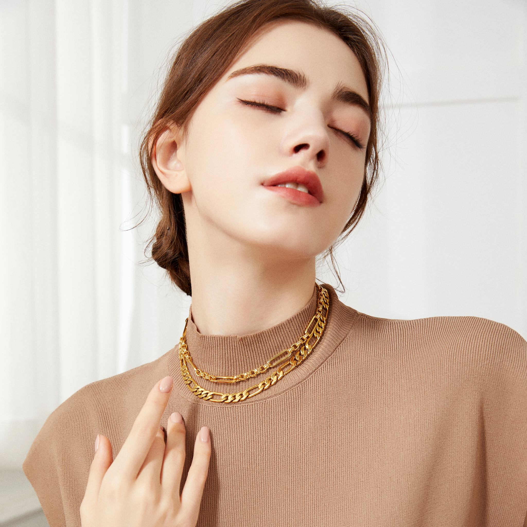 Venus Necklace - Yellow Gold